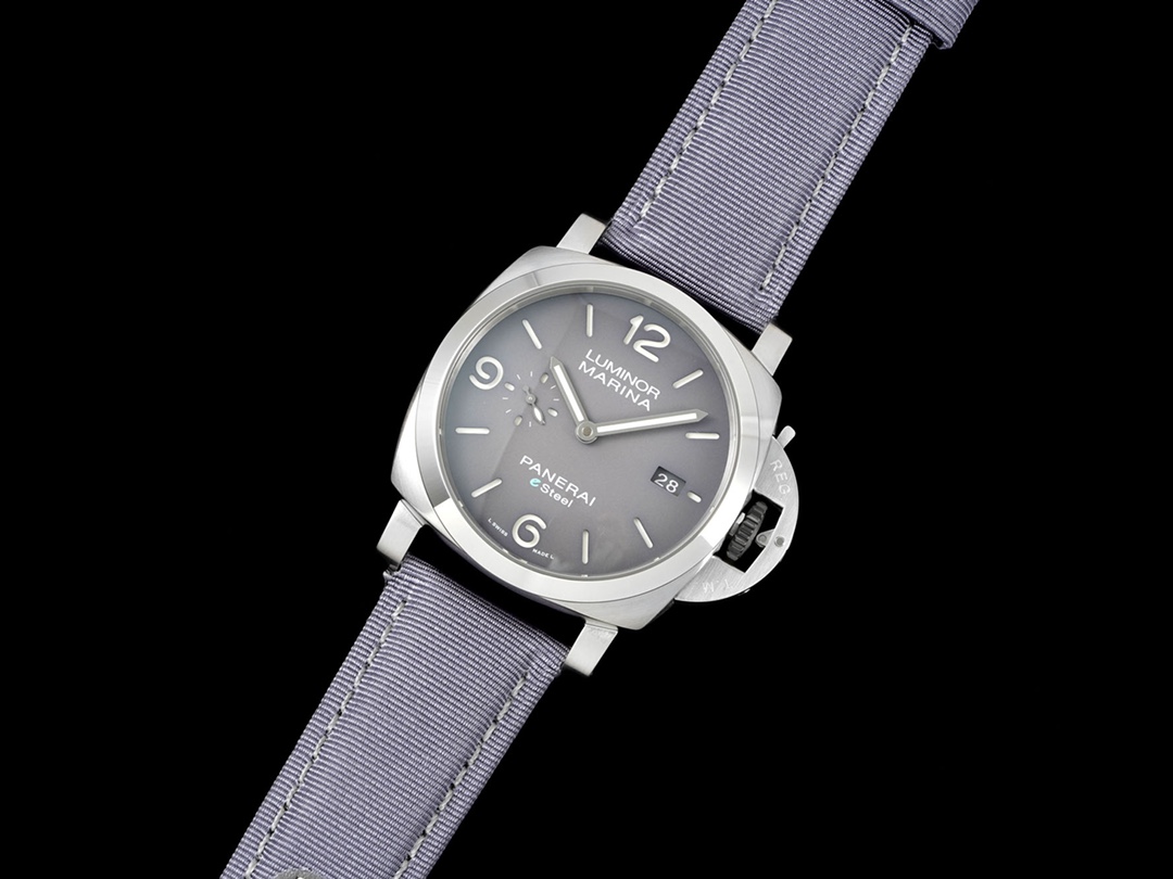 루미노르 마린 데이트 그레이 다이얼 / TTF PAM01358 / 44mm / 44mm x 16mm, 9010 자동 무브먼트