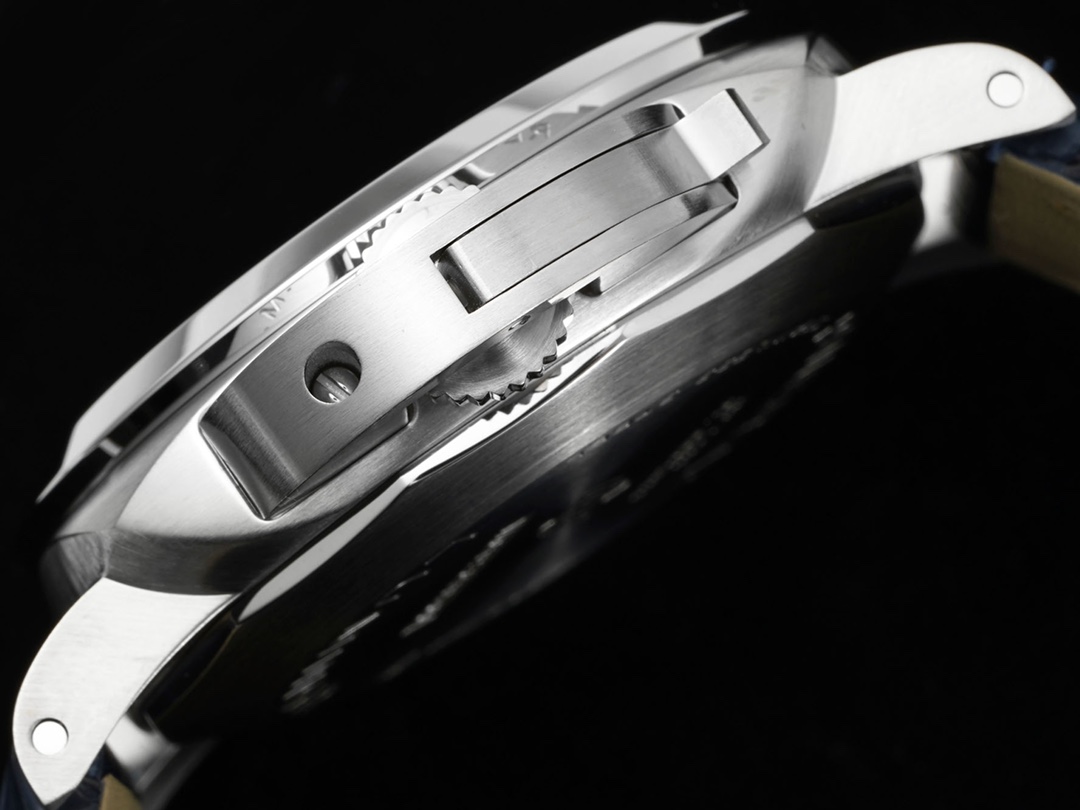 루미노르 마린 데이트 블루 다이얼 / TTF PAM01313 / 44mm / 44mm x 16mm, 9010 자동 무브먼트
