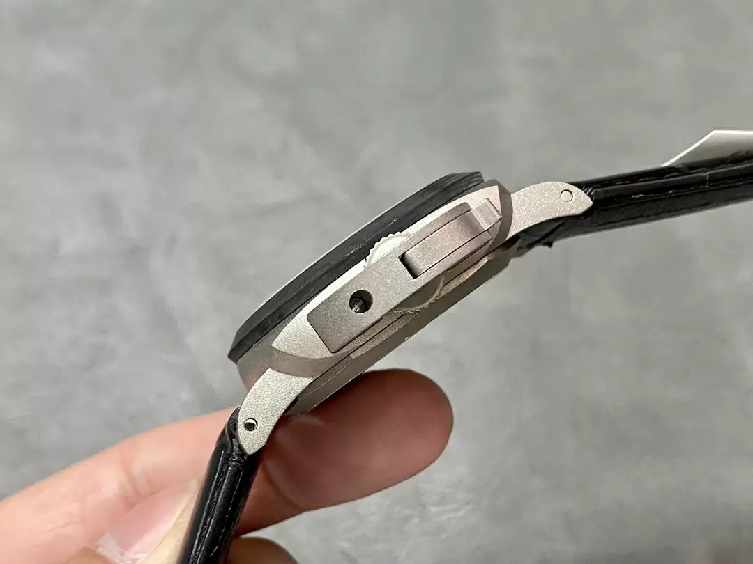 루미너스 GMT 블루 다이얼 / VS PAM01279 / 42mm / Cal.P.9010 통합 무브먼트, 42mmx14.3mm