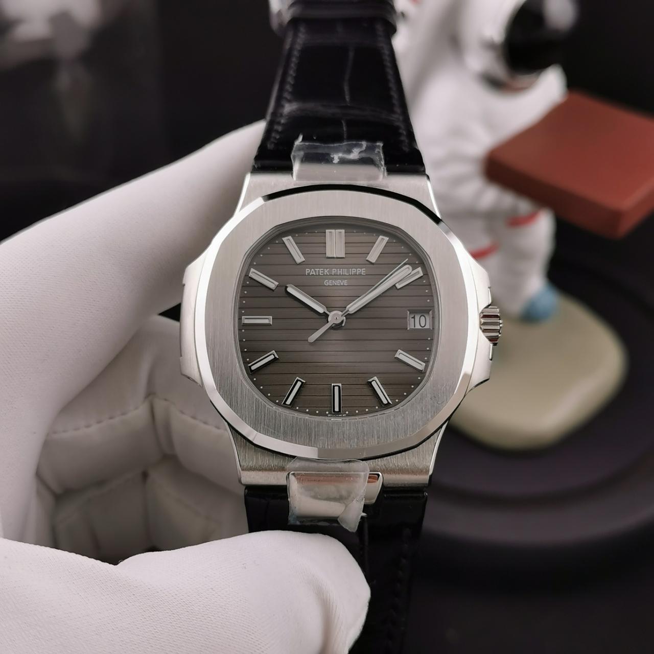 노틸러스 그레이 다이얼 SS 가죽 스트랩 / 3K 5711 / 40mm / 아시아 슈퍼 클론 칼리버 324SC