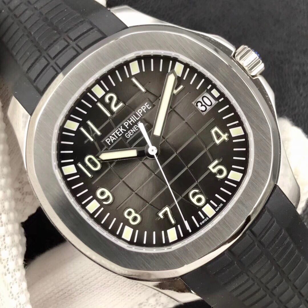 아쿠아넛 검판 다이얼 SS 러버밴드 / 3K 5167 / 40mm / Cal.324 무브, 두께 8.6mm
