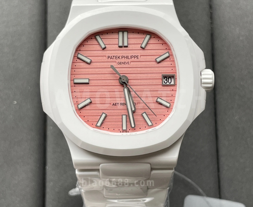 노틸러스 핑크 다이얼 커스텀 화이트 세라믹 / AET 5711 / 40mm / MIYOTA 9015 자동 무브먼트