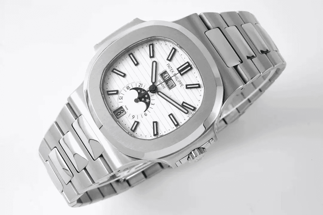 노틸러스 문페이즈 화이트 다이얼 SS 브레이슬릿 / PPF 5726 / 40.5mm / PP324CS 무브먼트 구조 99% 동일!