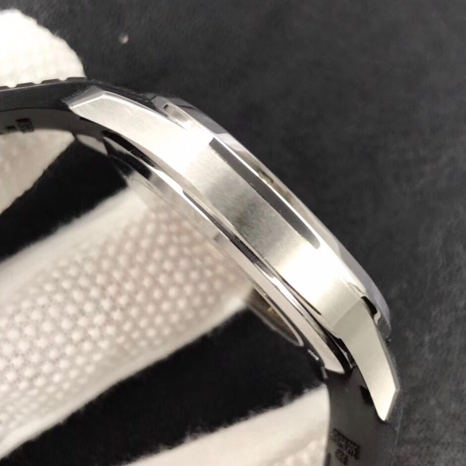 아쿠아넛 스틸 검판 러버밴드 / 3K 5167 / 42mm / Cal.324 무브, 두께 8.6mm
