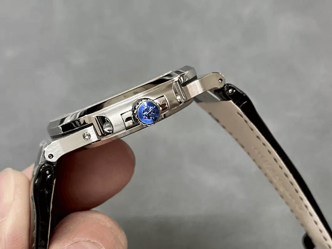 노틸러스 문페이즈 화골 / 5712 / 41mm / Cal.240 무브, 41mm*8.8mm