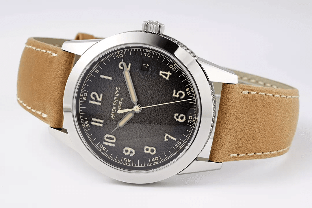 칼라트라바 베이지 밴드 / PPF 5226G / 40mm / Cal.26-330CS 무브먼트, 28800회/시간