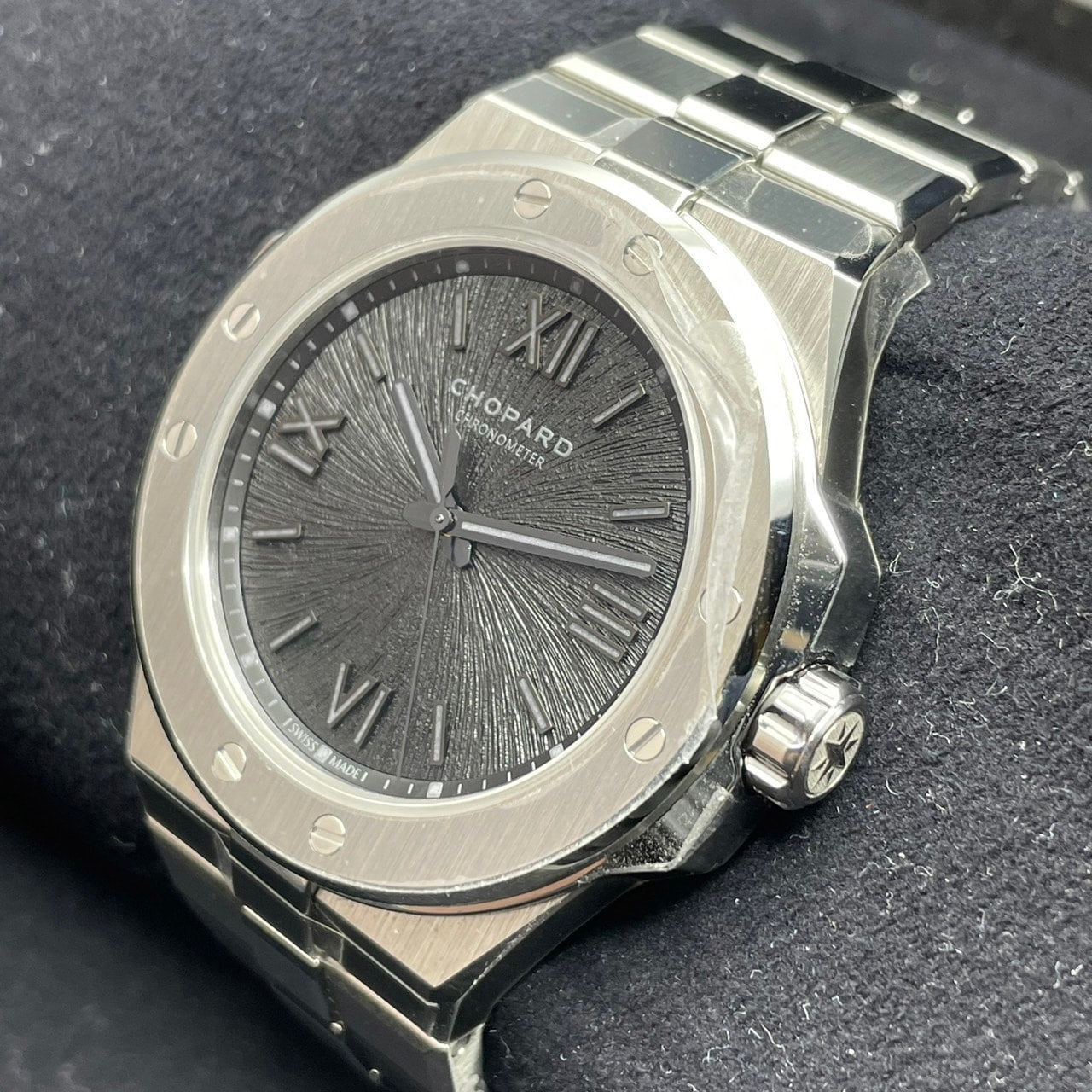 알파인 이글 루센트 스틸™ 메탈 브레이슬릿 / GH 298600-2021 / 41mm / 9015무브먼트, 슈퍼 루미노