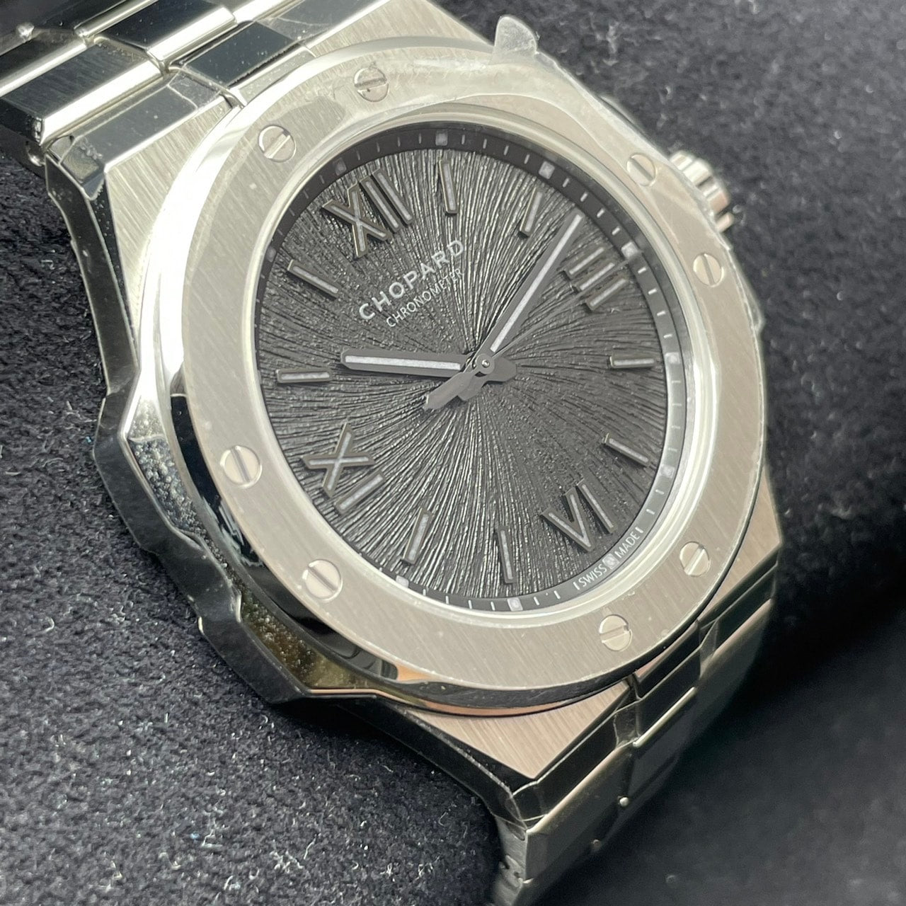 알파인 이글 루센트 스틸™ 메탈 브레이슬릿 / GH 298600-2021 / 41mm / 9015무브먼트, 슈퍼 루미노