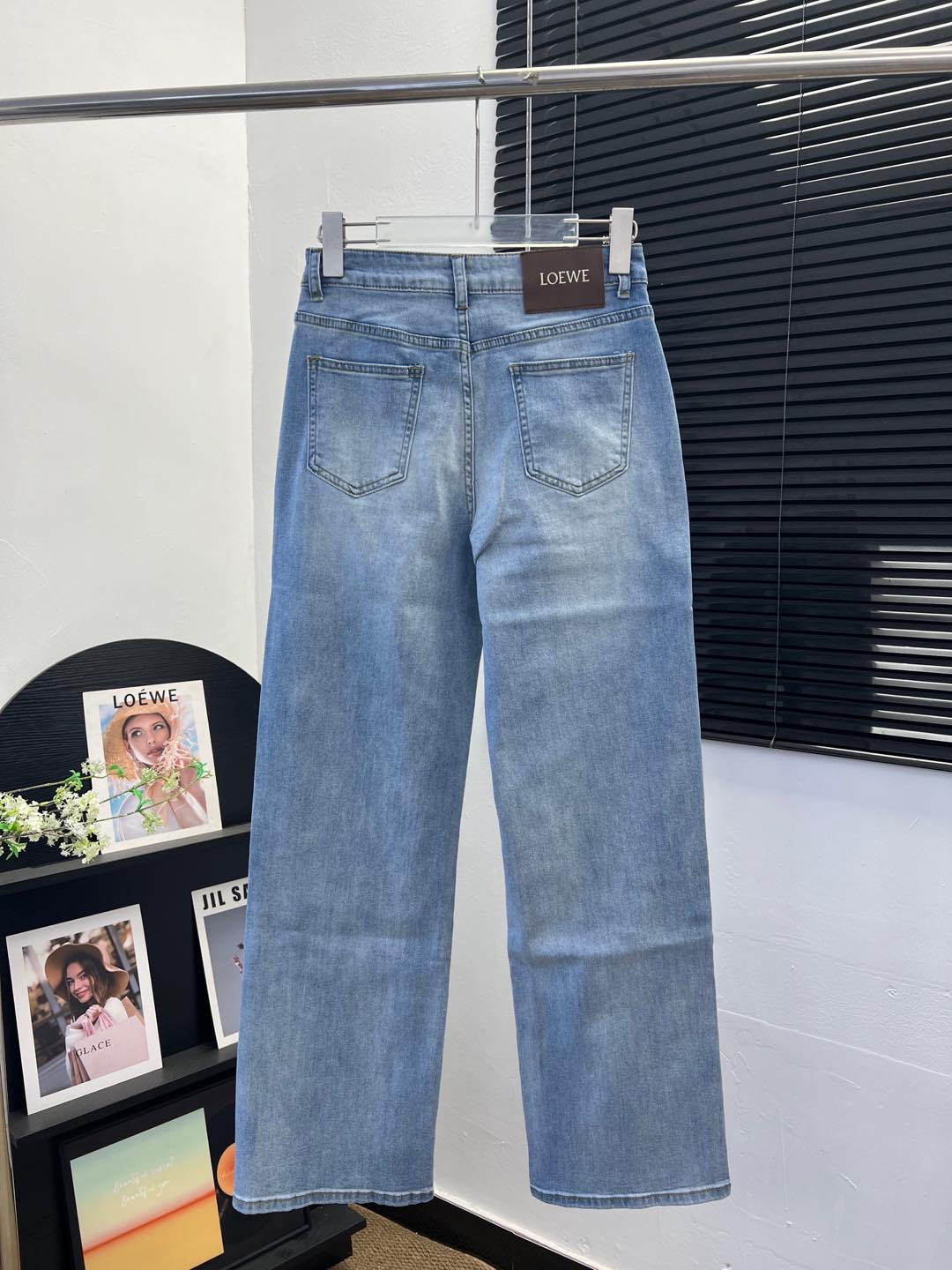 포켓 자수 데님 팬츠