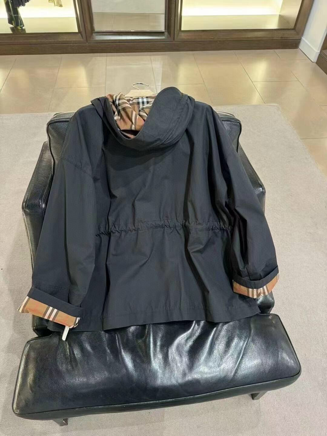 드로스트링 후드 재킷 점퍼
