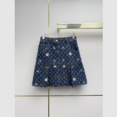 모노그램 자카드 컬러 자수 데님 스커트