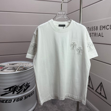 워싱 데미지 패치 자수 라운드넥 반팔 티셔츠